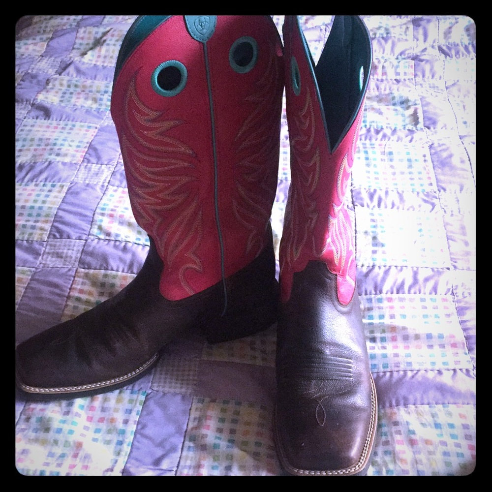 Square toe boots